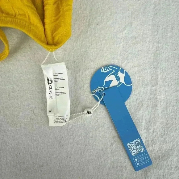 NEW One Piece Swimsuit Size M Yellow Ruffle Lace Up Back V-Neck Boho Whimsy - Picture 8 of 8